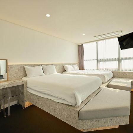 Uh Suite The Haeundae بوسان المظهر الخارجي الصورة