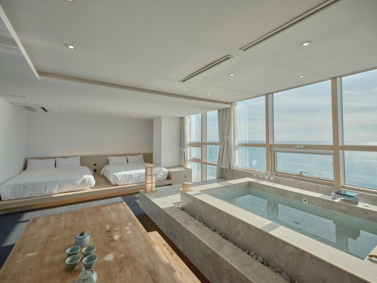 Uh Suite The Haeundae بوسان المظهر الخارجي الصورة