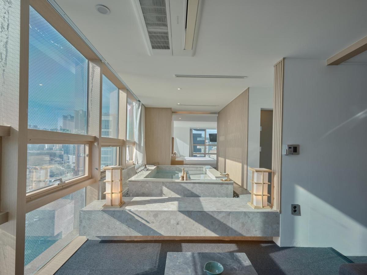 Uh Suite The Haeundae بوسان المظهر الخارجي الصورة